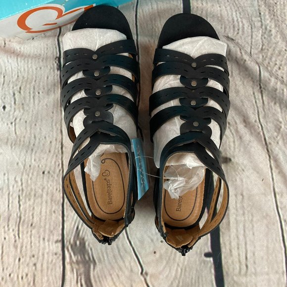 BareTraps Black Kaiser Women Sandals - Picture 4 of 8